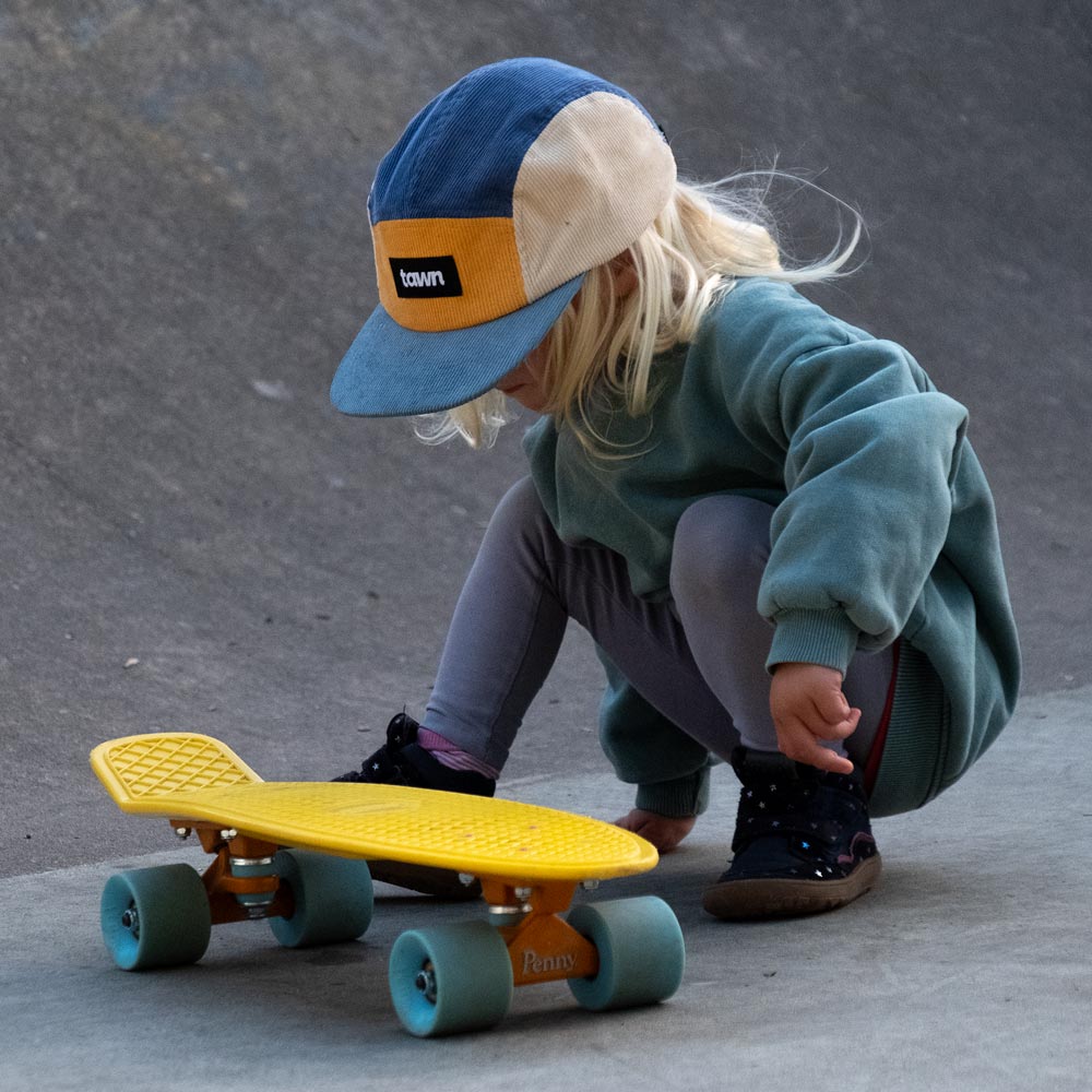 Kids Squamish Corduroy 5 Panel Cap / Blue / Orange / Blue